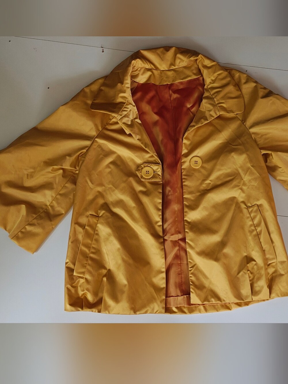Italian Mustard Gold Satin Short Sleeve Jacket Blazer Size 4